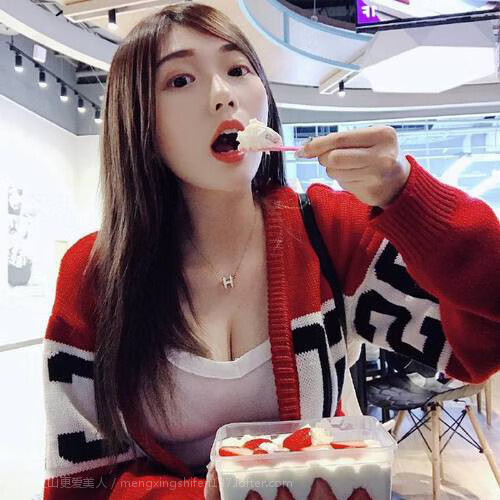 AC米兰队签下新后卫,增加阵容深度,ac米兰历史中后卫