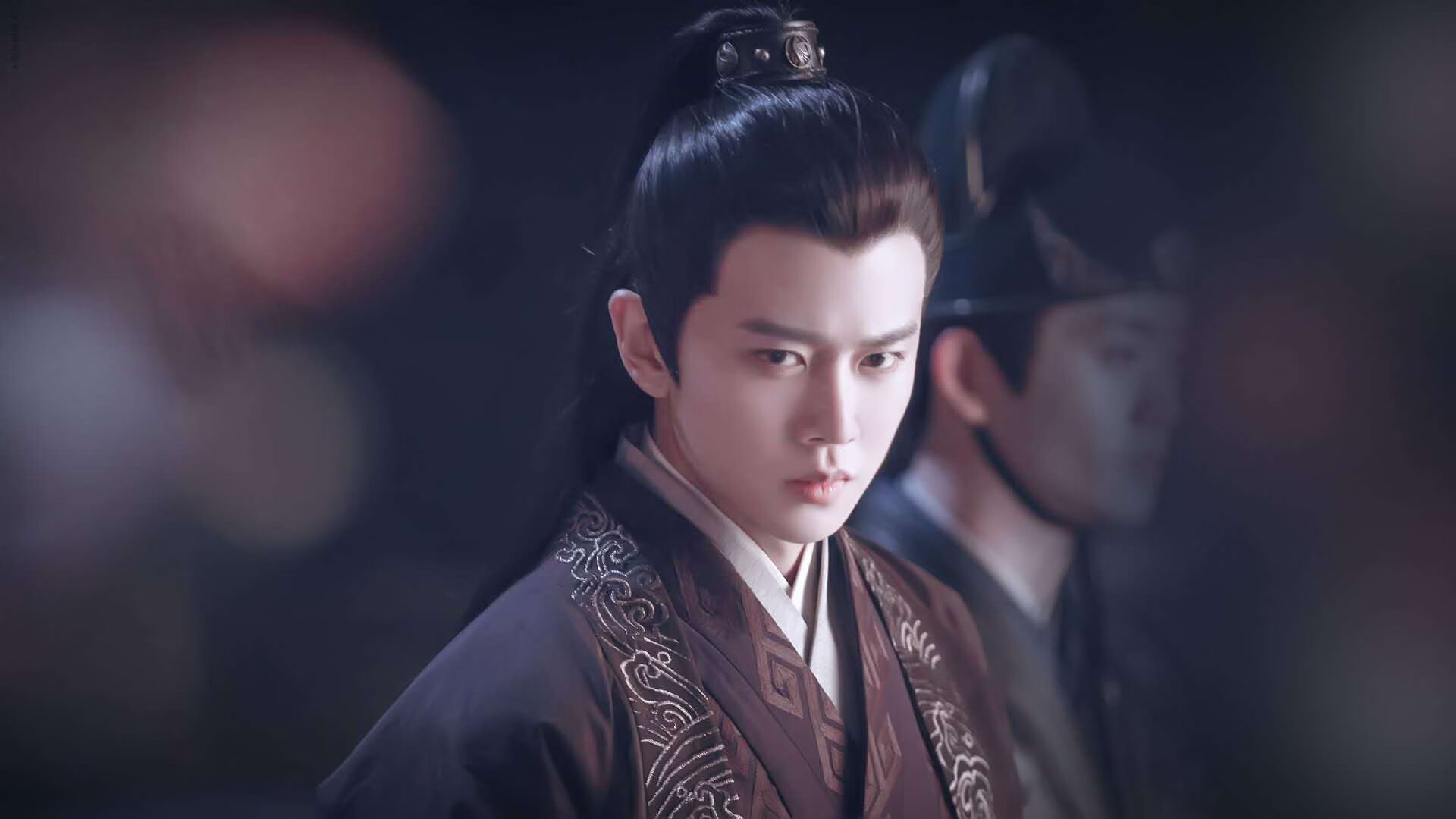 一场备受瞩目的足球比赛将带来何种惊喜?,足球比赛很精彩