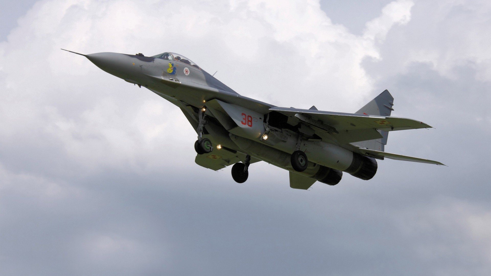 哥伦比亚女足在巴黎奥运会比赛中以2-1战胜葡萄牙,哥伦比亚足球杯