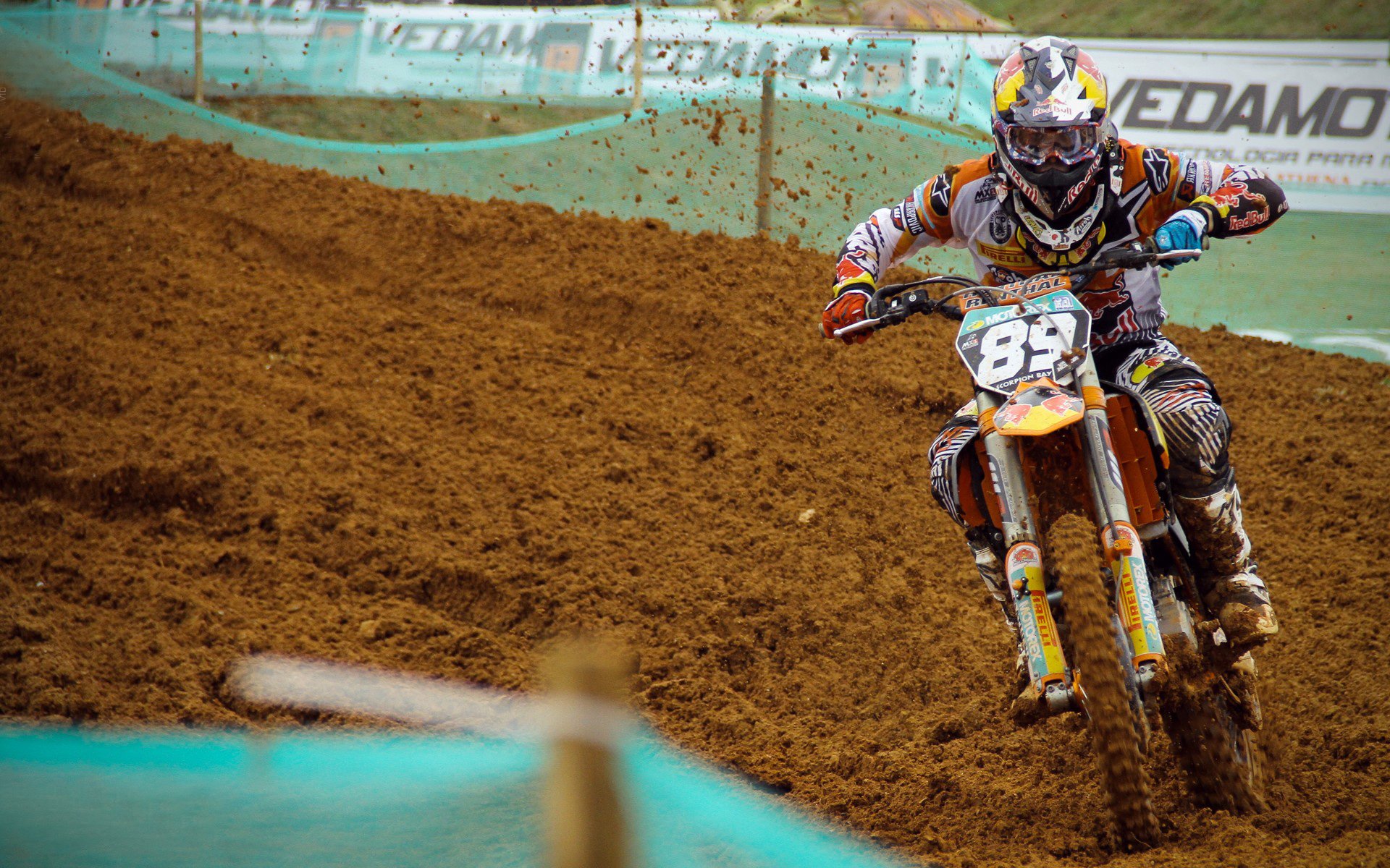 场馆照明技术革新满足转播需求,场馆灯光设计